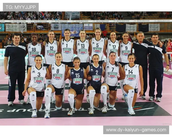 女子排球：女排豪取三连冠，实力无敌！，女子排球夺冠